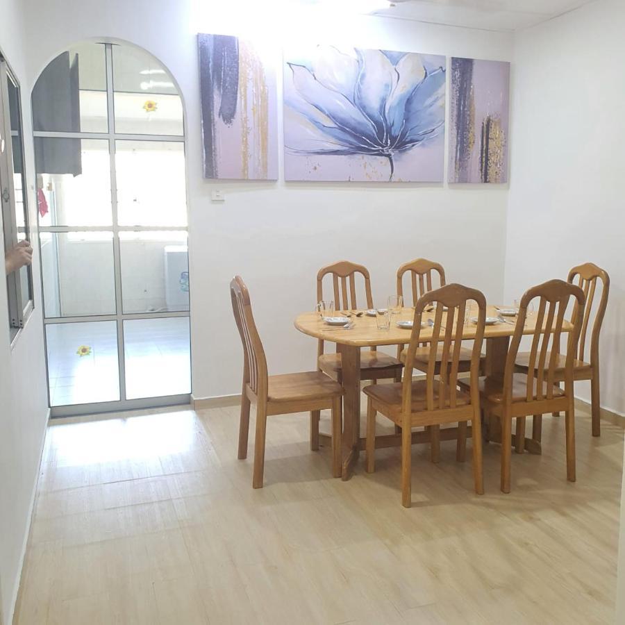 Villa Kuantanbukitsetongkolarea3R2B.Htaa/Town-5Min Only Esterno foto