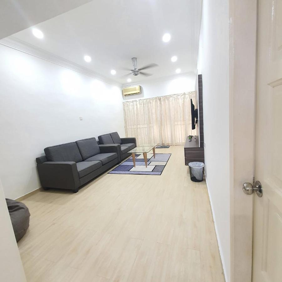 Villa Kuantanbukitsetongkolarea3R2B.Htaa/Town-5Min Only Esterno foto